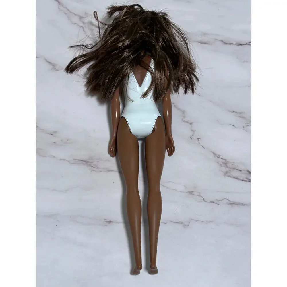 2016 Barbie Beach Water Play African American Nikki Doll  Swimsuit C270